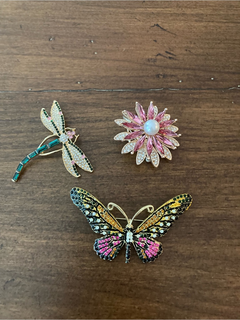 DRAGONFLY, butterfly, & flower brooch SET. Gorgeous! NEW